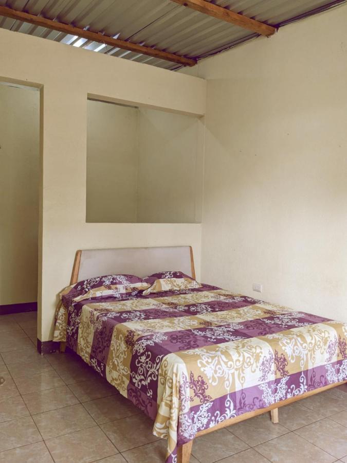 Tika' Aaj Mini-Hotel San Pedro La Laguna Exteriör bild