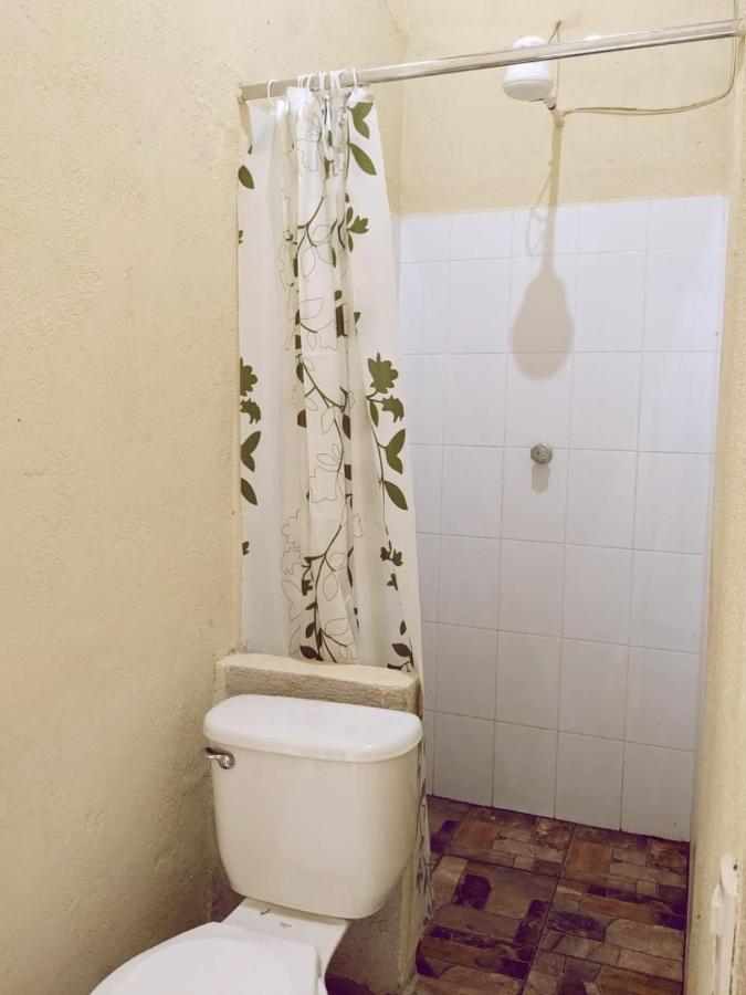 Tika' Aaj Mini-Hotel San Pedro La Laguna Exteriör bild